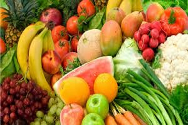 صورة لهذه الأسباب ينصح بالإكثار من تناول الخضراوات والفاكهة