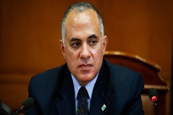 صورة وزير الري: قطاع المياه يمثل أهمية قصوى بالنسبة للمصريين